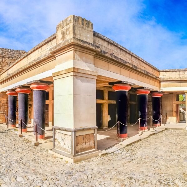 Knossos Palace and Lassithi Plateau Tour